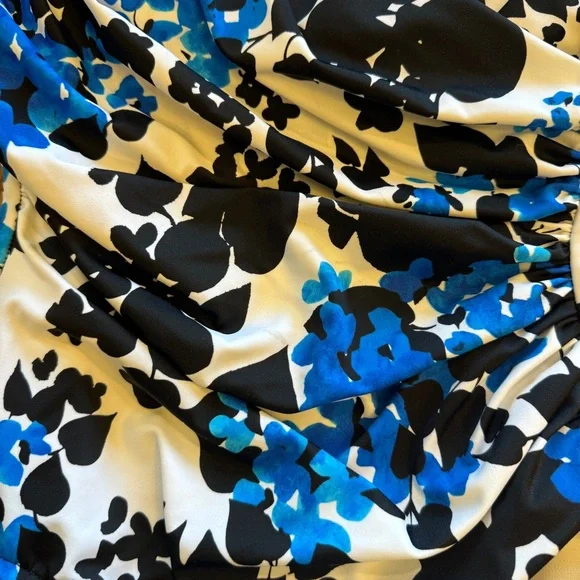 NEW SHAPE SOLVER floral tummy control one piece swimsuit in blue black‎ size 6 - Picture 2 of 6